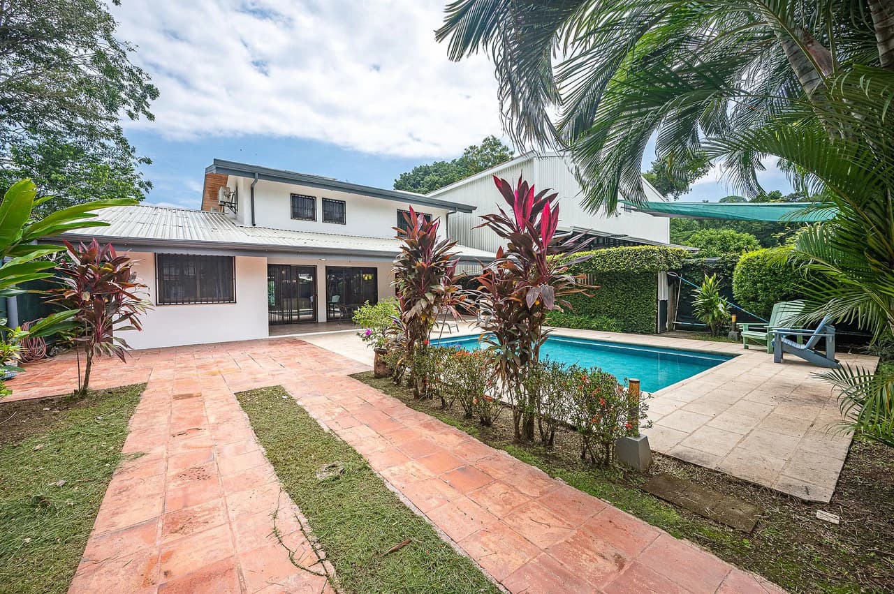 Modern Coastal Affordable 3-bedroom Home Near Los Sueños Resort - photo 39