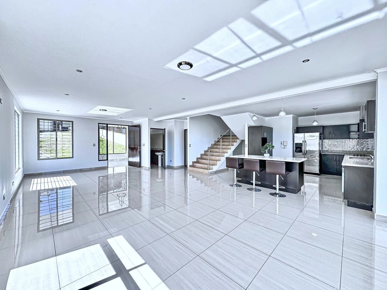 Casa Hilltop: Casa Hilltop mountainside home for sale in Guachipelin Escazu - photo 6