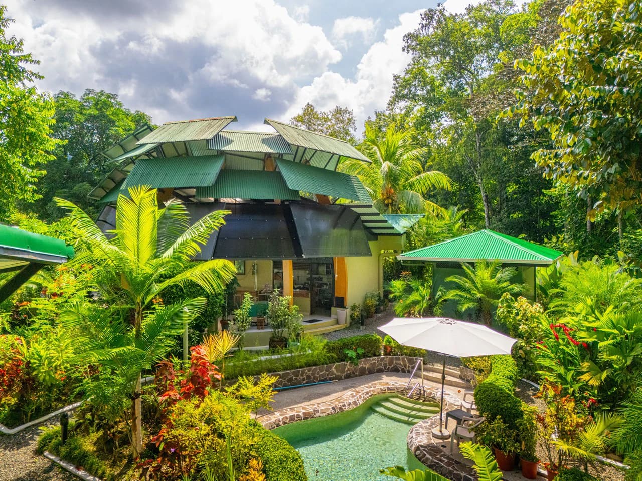 Yaba Chigui: Turnkey Riverside Eco-Resort or Private Family Compound in Ojochal - photo 4