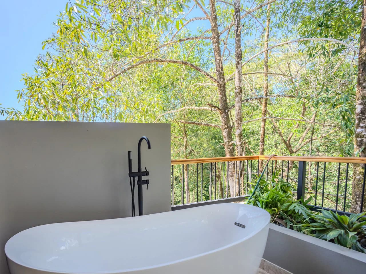 Luxury 3 Bedroom Home with Ocean Views in Downtown Uvita - photo 57