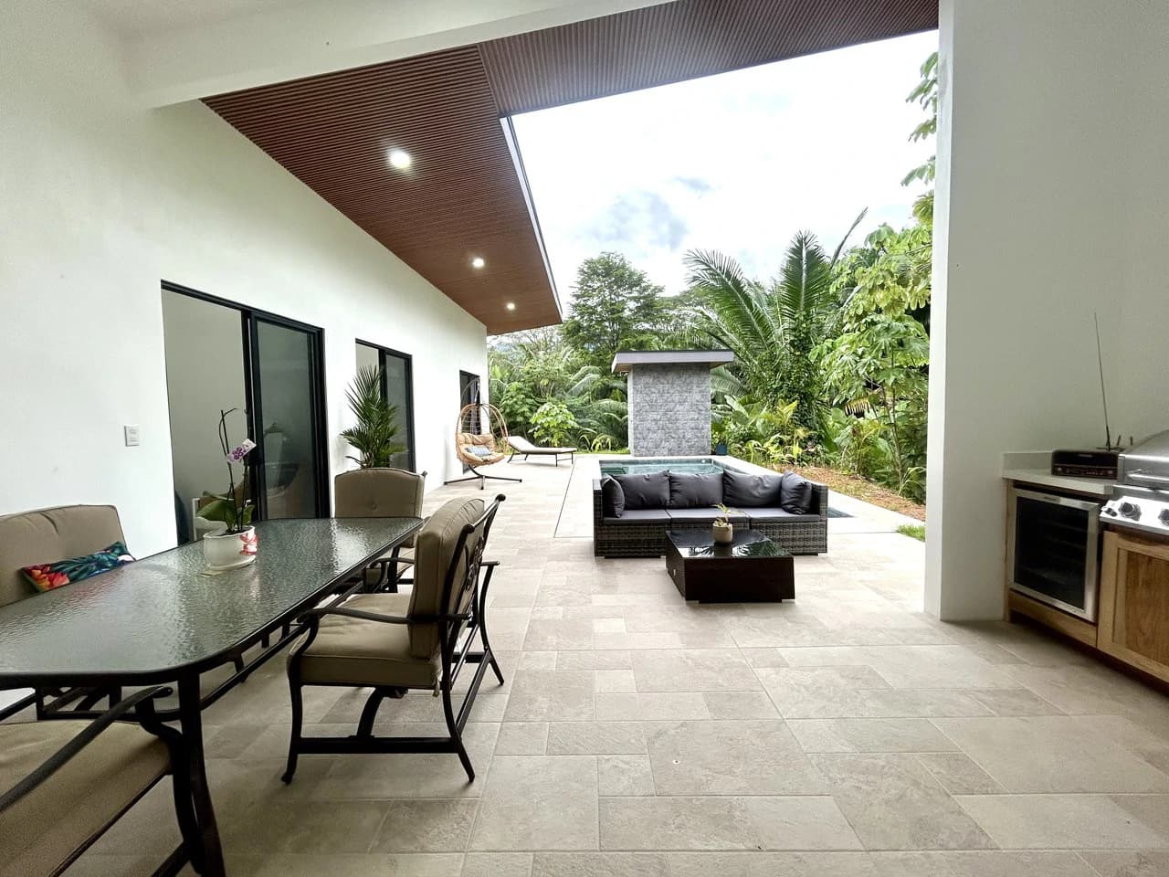 Casa Jardines: Brand new house with pool - photo 9