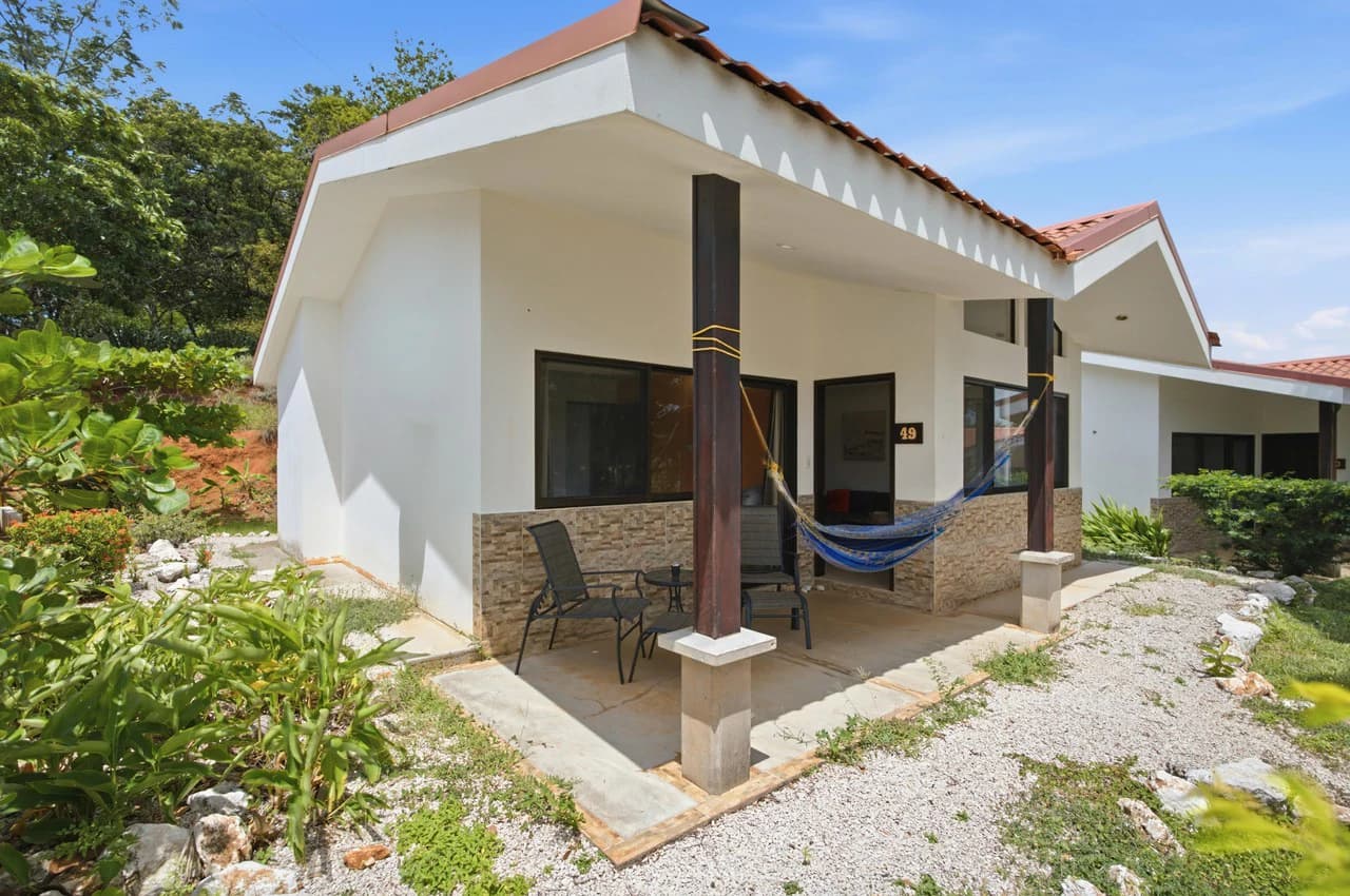 Villa 49: Turnkey 1 Bed Villa, Gated Playa Lagarto Eco Development - photo 11