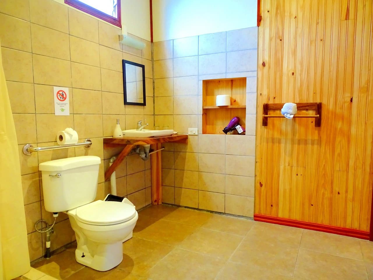 Unique Hotel in Monteverde. Cerro Plano.: Established 11-Room Hotel with Apartments in Monteverde – Prime Location & Proven Track Record - photo 32
