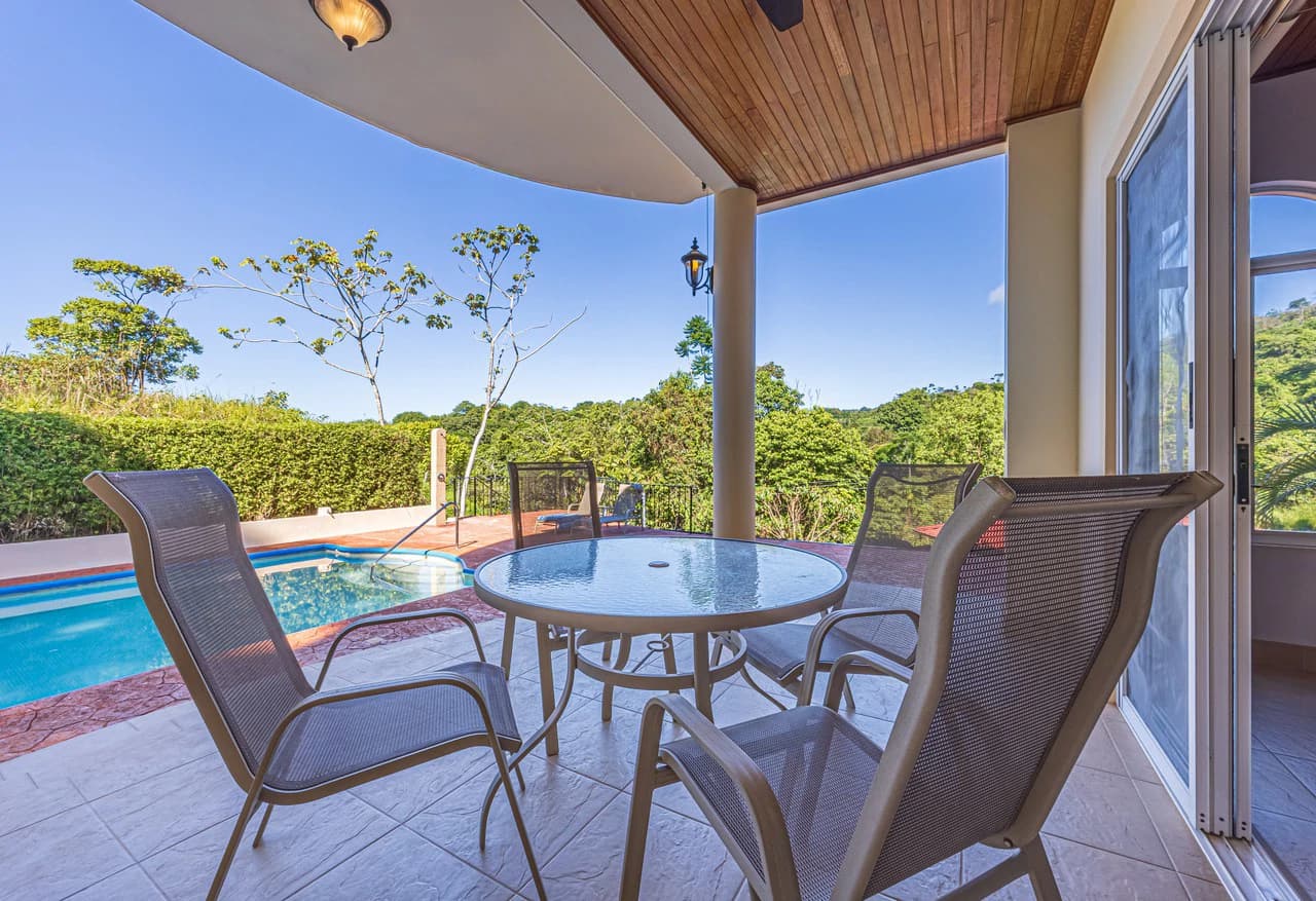 Elegant 3 Bedroom + Office Jungle Home in Puesta Del Sol, Ojochal - photo 42