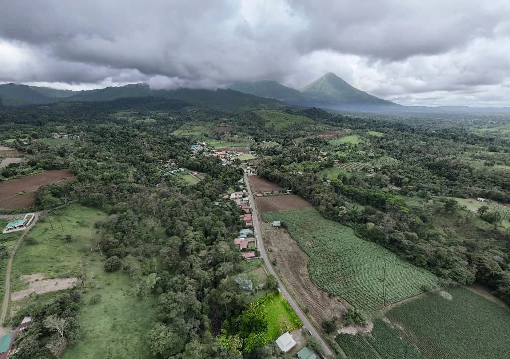 Incredible Building Lot: Riverfront Home Construction Site For Sale in Peñas Blancas