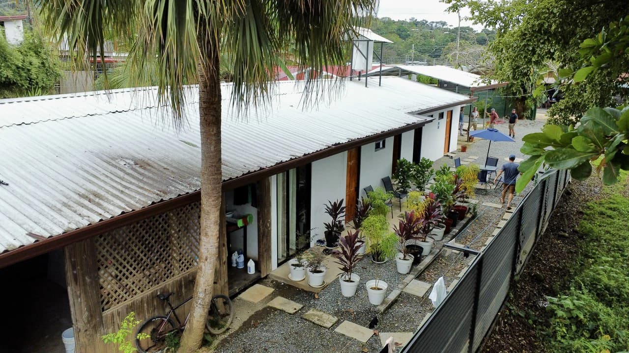0.11 ACRES – 5 Cabinas Plus Room To Add More In Heart Of Uvita, Walk To Everything!!!! - photo 20