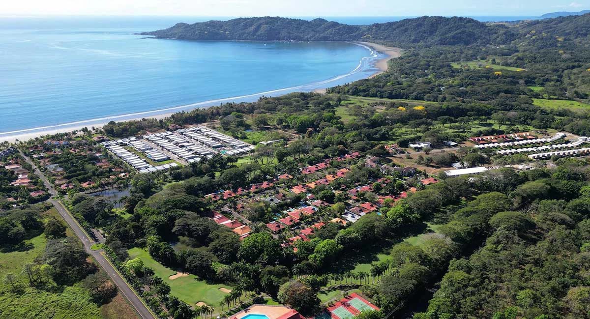 ID 4152: Condo: living in a Gated Community in Tambor