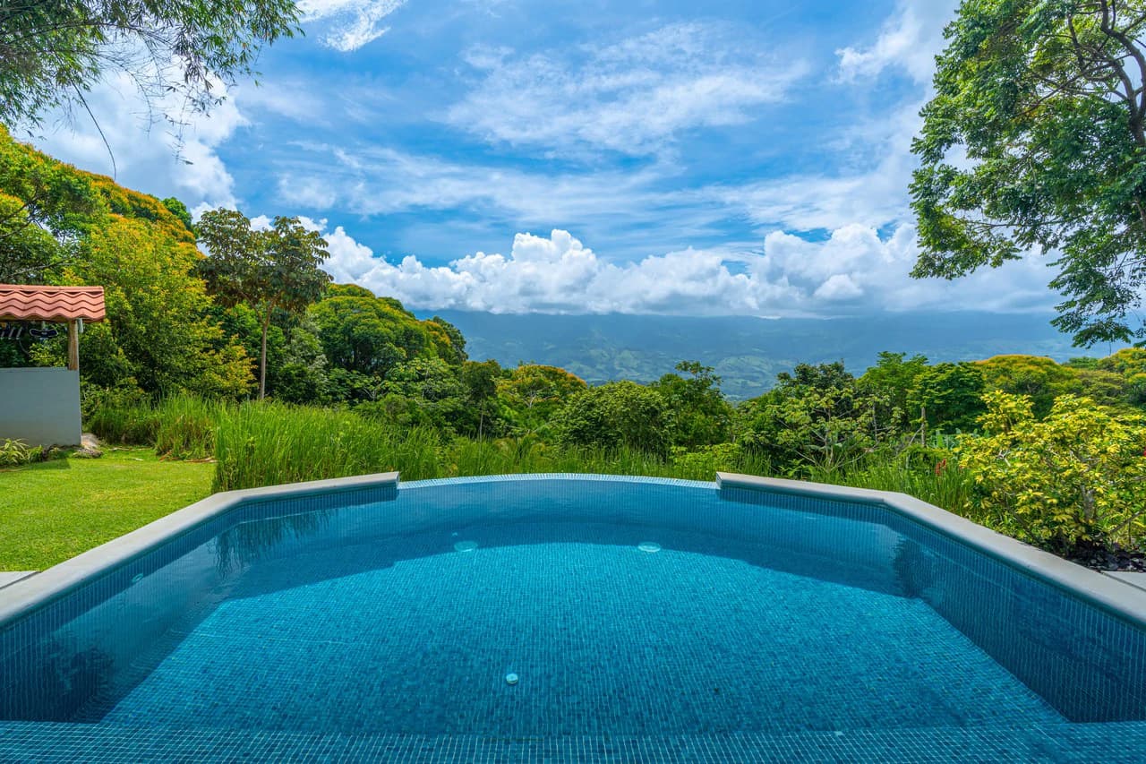 Sueños de Mariposa – A Boutique Paradise in the Hills of Lagunas. Stunning Views!: Mountain Property For Sale in Lagunas - photo 17