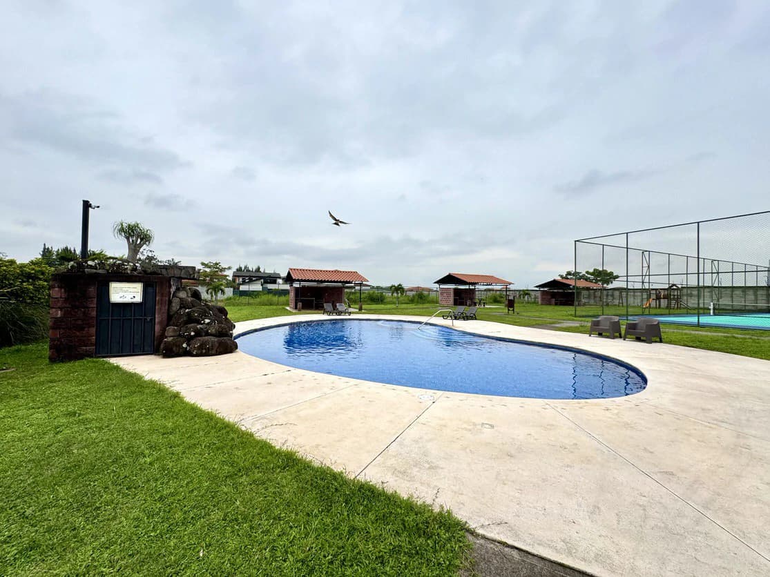 Venta de Lote Residencial en Santo Domingo de Heredia: Exclusive Residencial Durango - photo 9