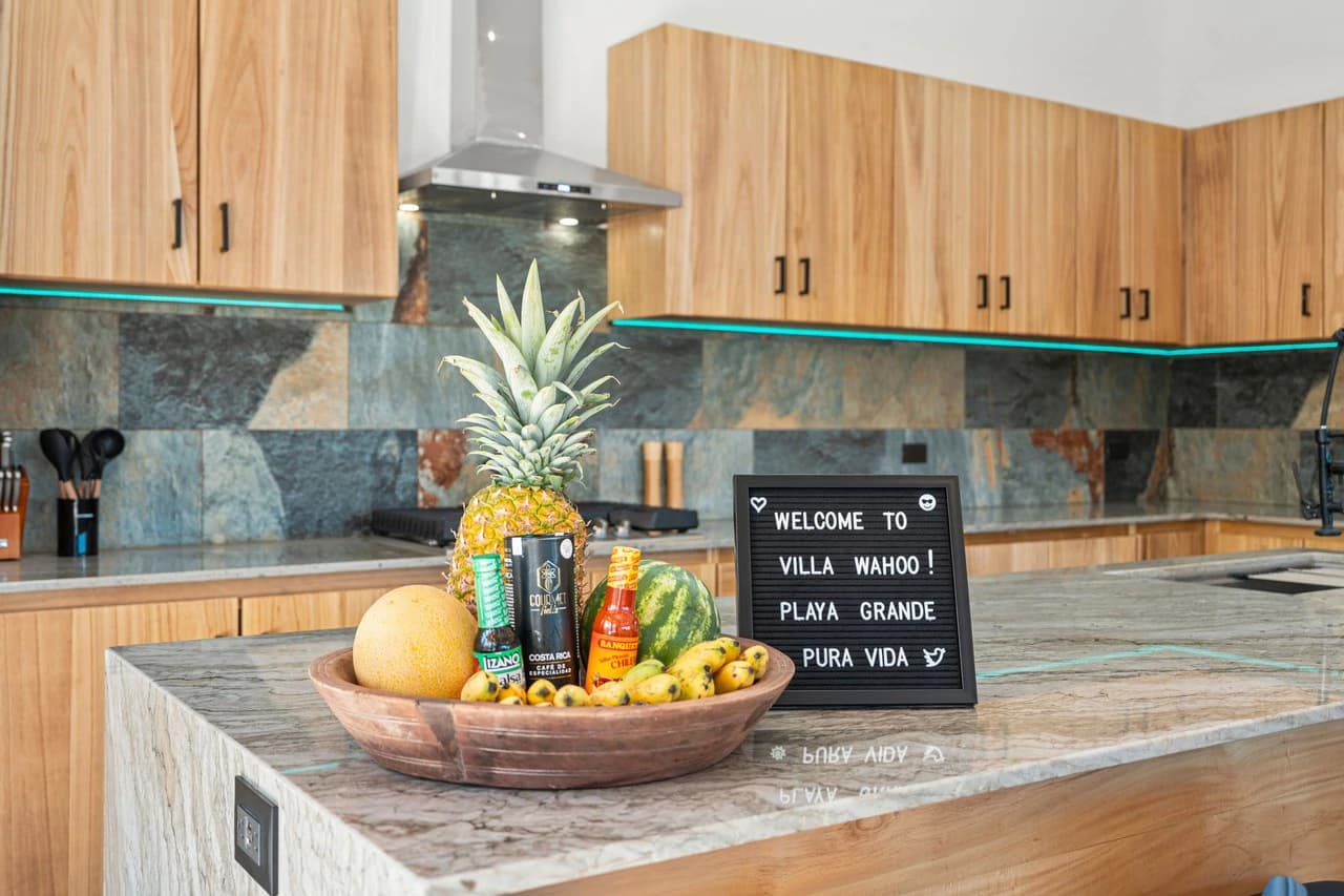 Villa Wahoo: Luxury Beachside Villa in Playa Grande Estates - photo 10