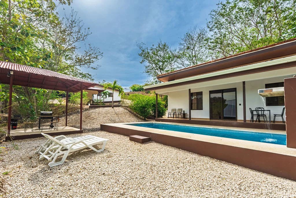 Villa Los Monos: High-Income 9-Unit Rental Property Near Playa Grande - photo 72