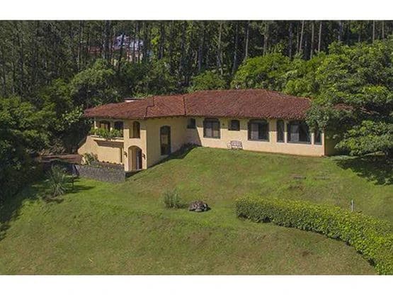 House For Sale in Piedades