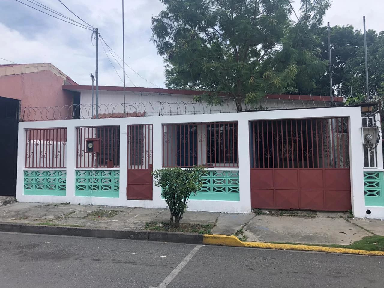 Business Commercial Property in the center of Liberia Home