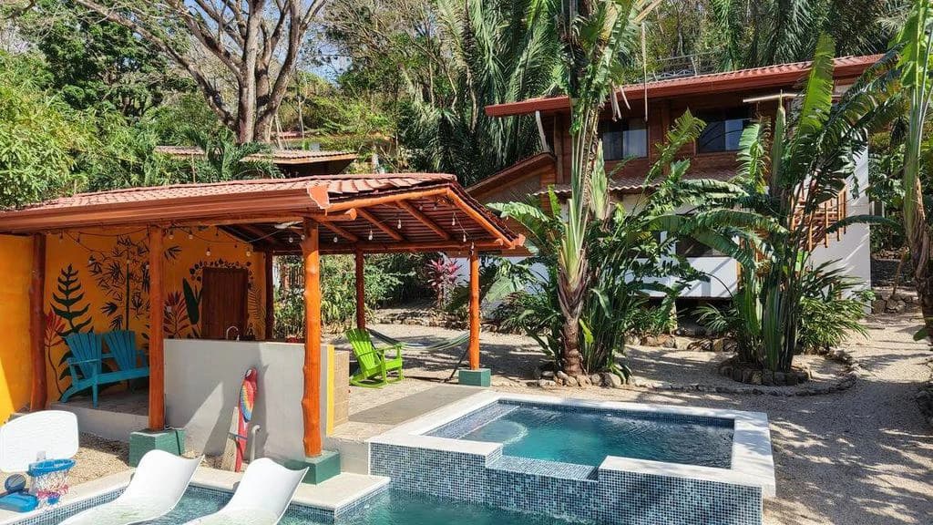 Casa Jungle Tree: Tropical Living with Pool, Expansion & Vehicle Included – Ready to enjoy the Pura Vida Lifestyle!