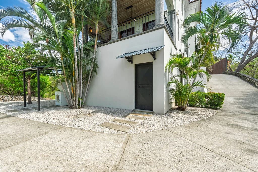 Casa de Estrellas: Elegant 4BR Ocean View Home in Pacific Heights, Potrero - photo 59