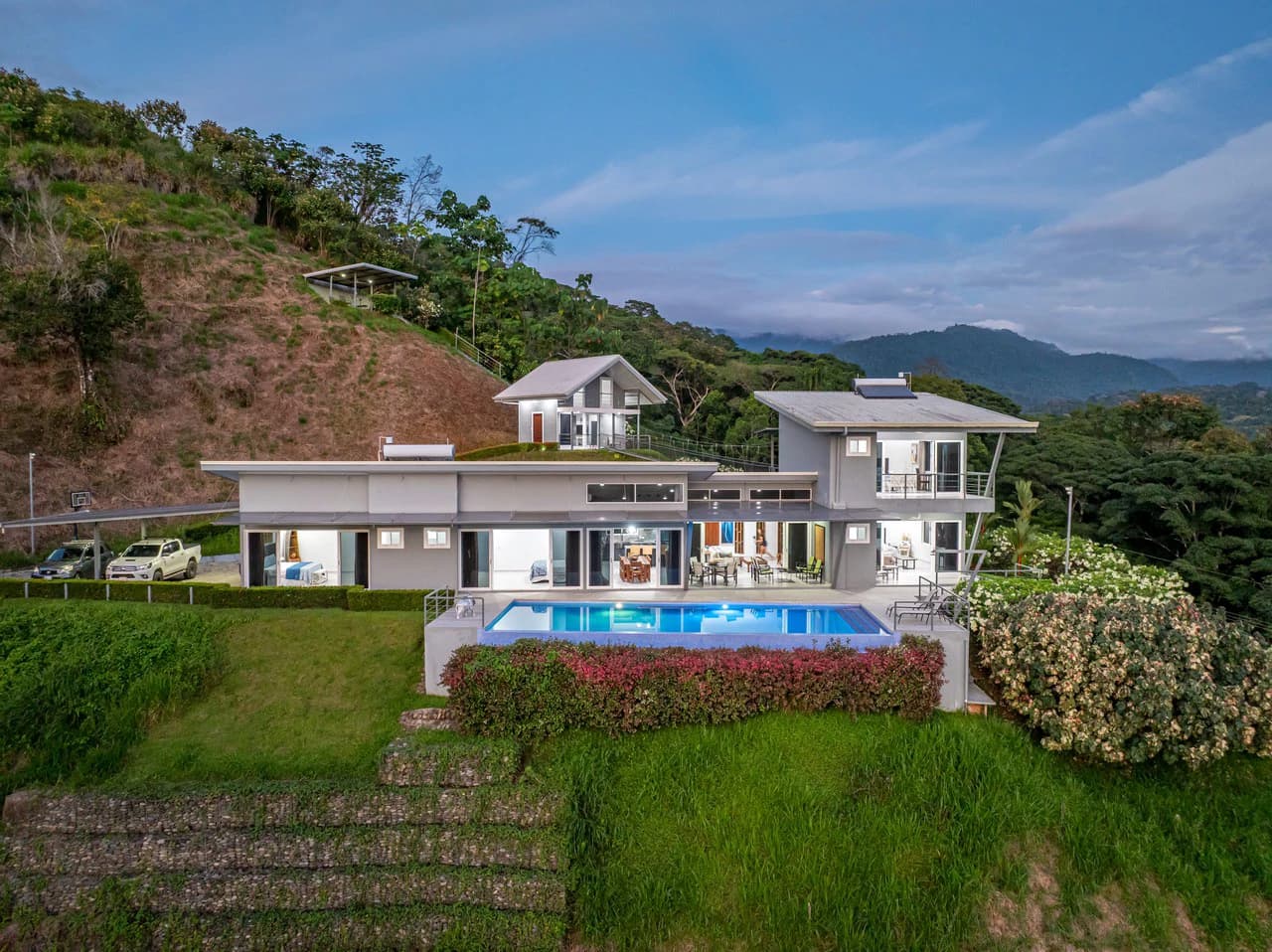 Vista Maré Estate, Ocean View in Uvita, Costa Rica: Mountain House For Sale in Uvita - photo 2