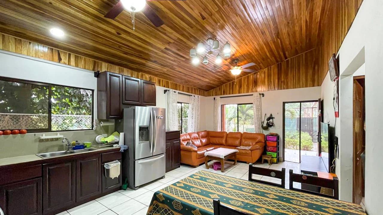 Discover Your New Home in Atenas, Costa Rica: The Best Climate in the World and a Strategic Location - Furnished - photo 6