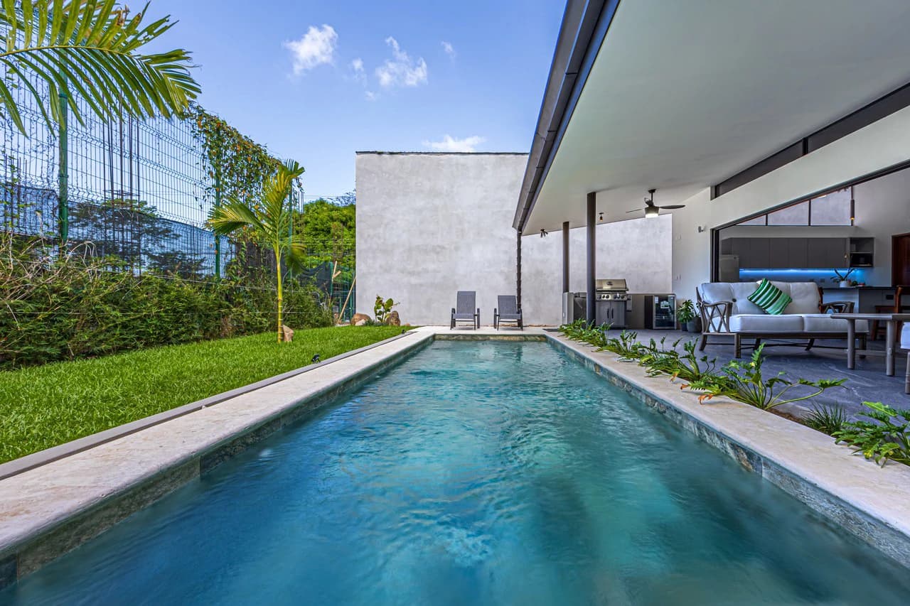 STYLISH 3 BED, 3 BATH BRAND NEW VILLA IN UVITA.: Mountain Villa For Sale in Uvita - photo 16