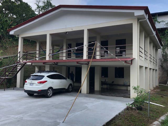 0.27 ACRES – 3 Bedroom Solid & Beautiful Home In Central Location, Easy 2WD Access!!! - photo 3