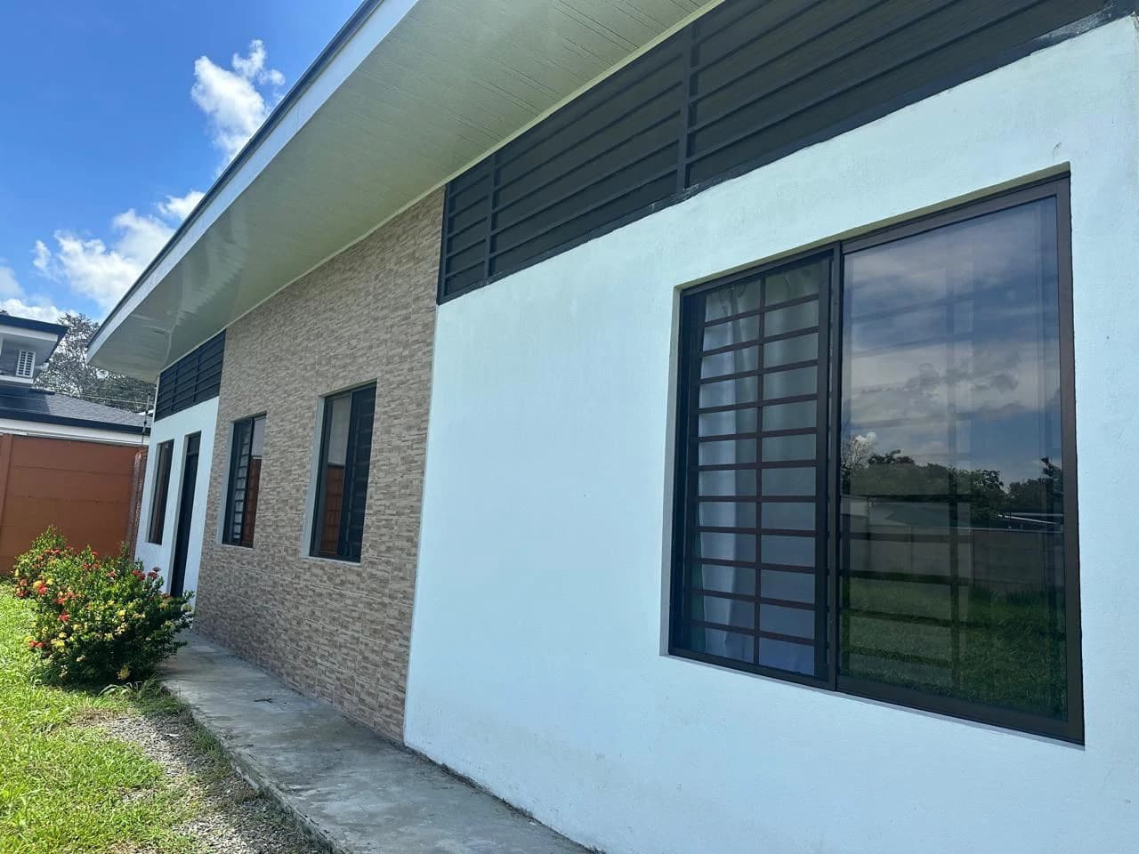 SE VENDE APARTAMENTOS UBICADOS EN QUEPOS, PUNTARENAS: Mountain Apartment For Sale in Quepos - photo 3