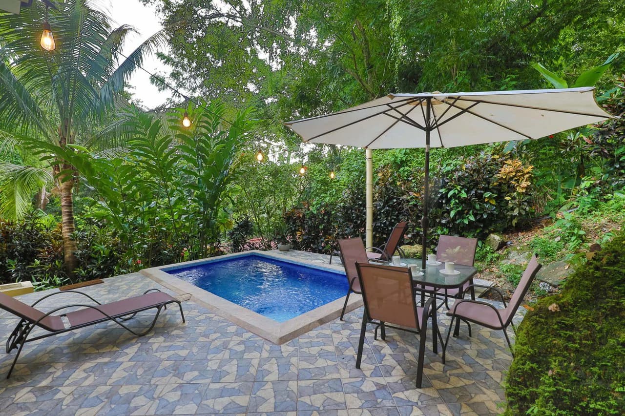 Manuel Antonio 3 bedroom- 3 bath with pool in Gated Development - photo 3