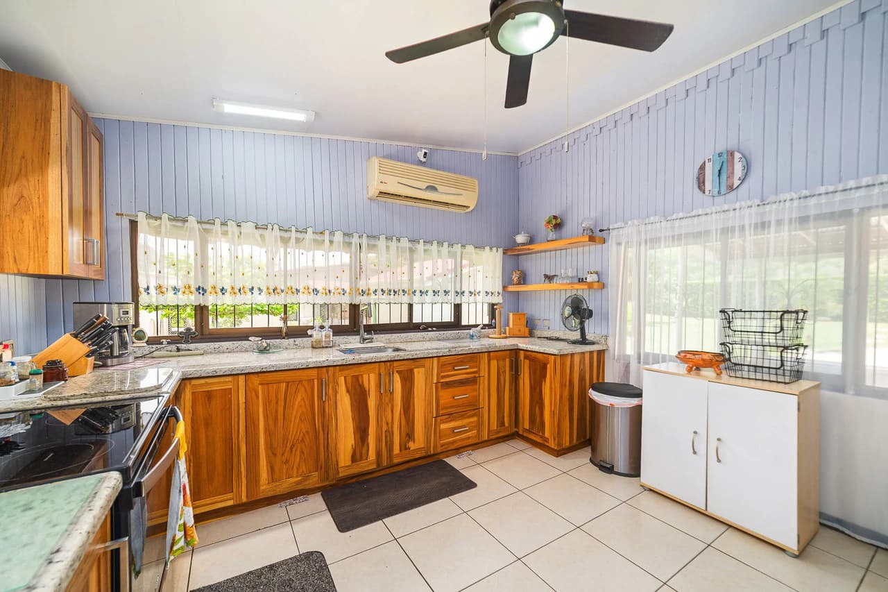 Casa Campo: Quiet Countryside Home Near Beaches - photo 36
