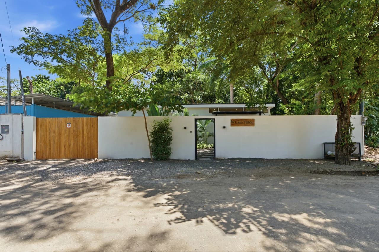 Casa Tatou: Private Pool & Walk-to-Beach Living in Surfside Playa Potrero - photo 23