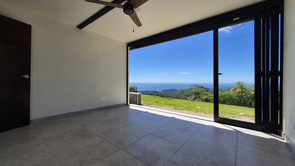 Casa Pacifica: Contemporary Home with Spectacular Ocean View - Pool and Jacuzzi - photo 33