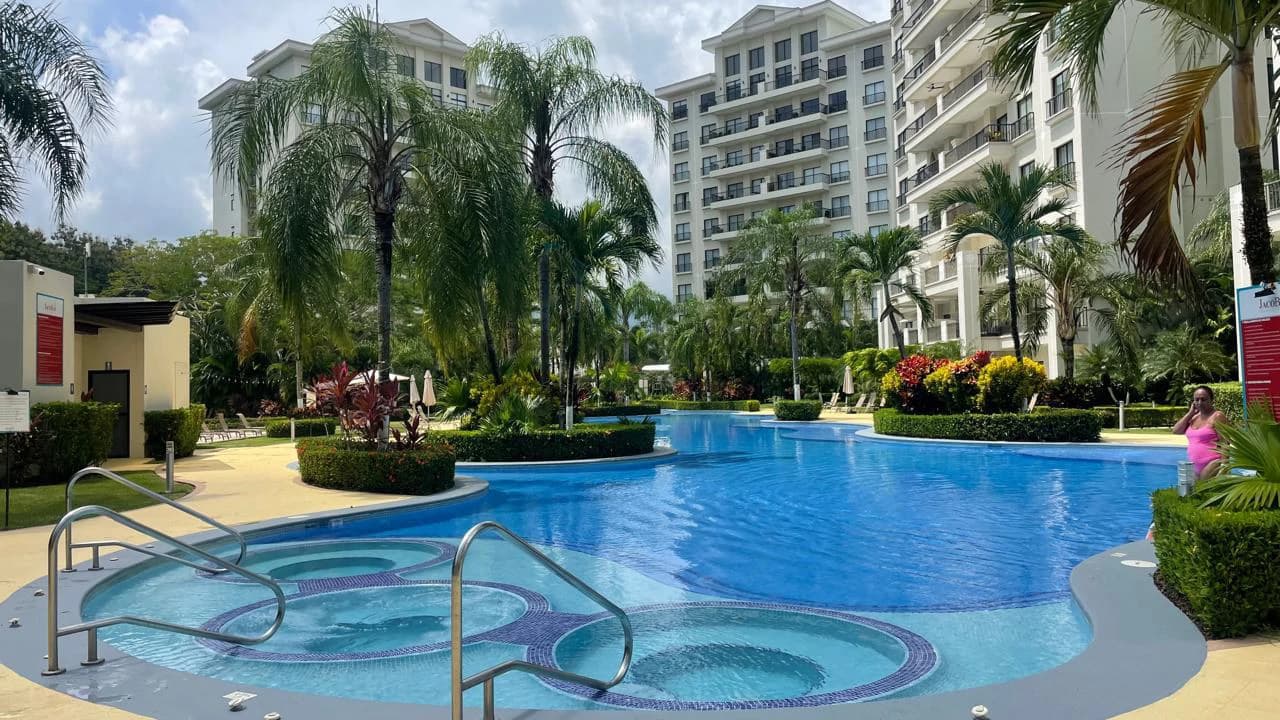 Condo Jaco Bay. Jaco Costa Rica: Near the Coast Apartment For Sale in Jacó - photo 39