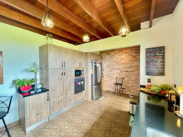 Colonial-Contemporary House with Retractable Star Roof, Guest House, and Panoramic Views - photo 14