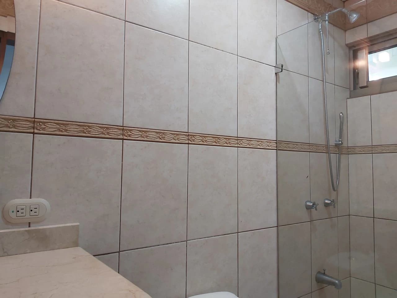 Countryside and Near the Coast House For Sale in Higuito - photo 34