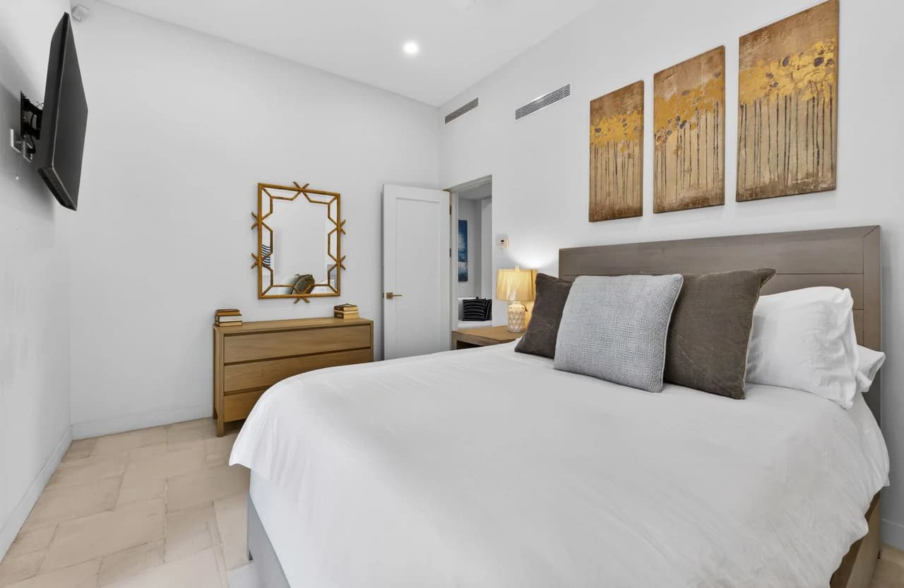 25 Paseo Del Mar: Best-Priced Beachfront Home in Las Catalinas - photo 30