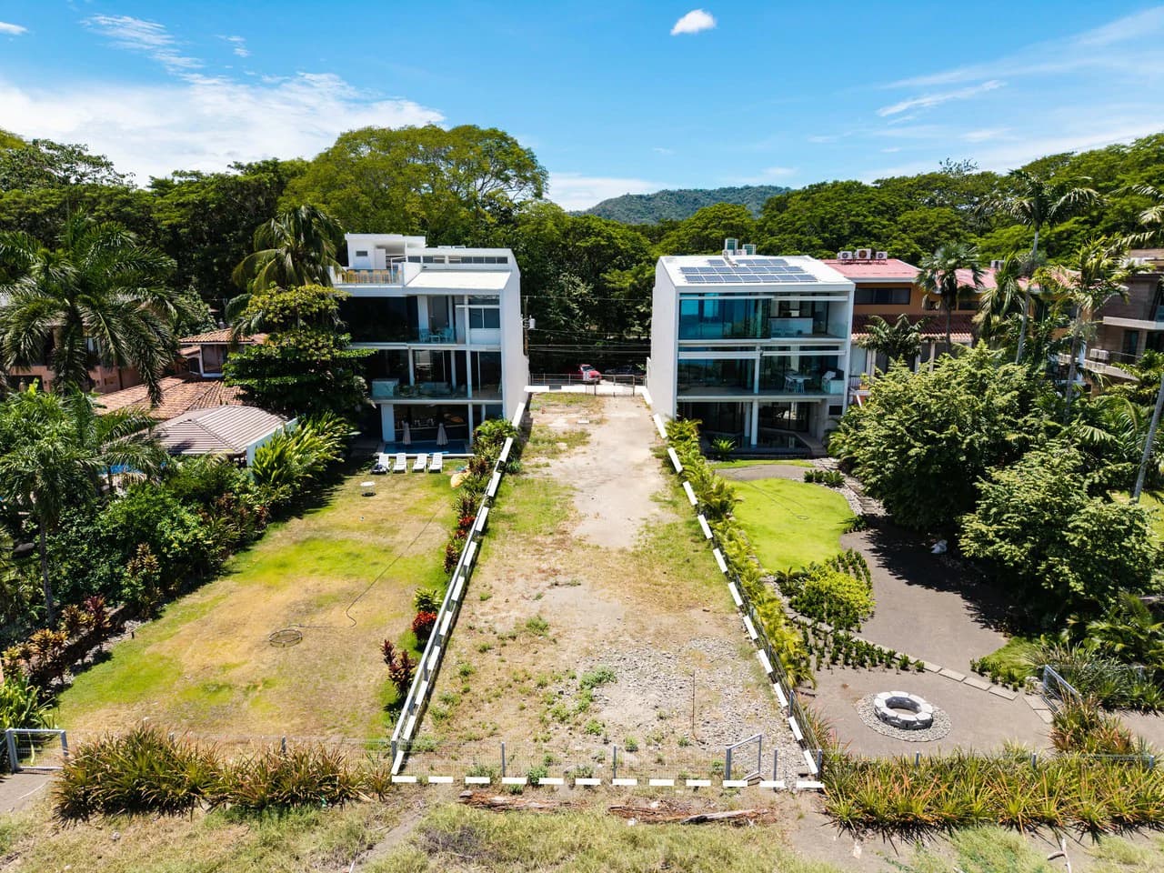Titled Beachfront Lot: Expansive Pacific Views in Playa Potrero, Guanacaste, Costa Rica - photo 10