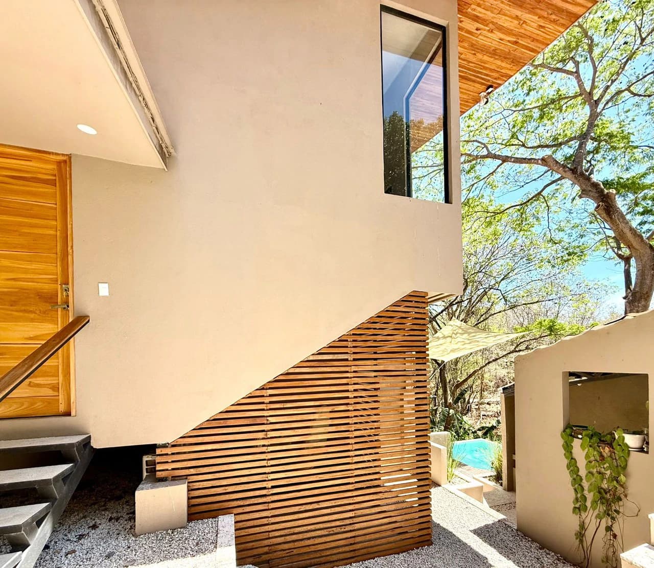 Casa Buddha (Casa Buda): Modern Tropical Home with Pool Near the Beach in Costa Rica $365,000 - photo 6