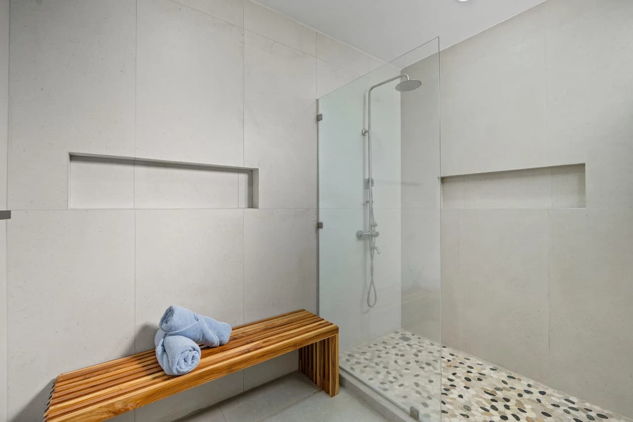 Casa Guacamaya Roja: Luxury Home in Playa Grande - photo 26