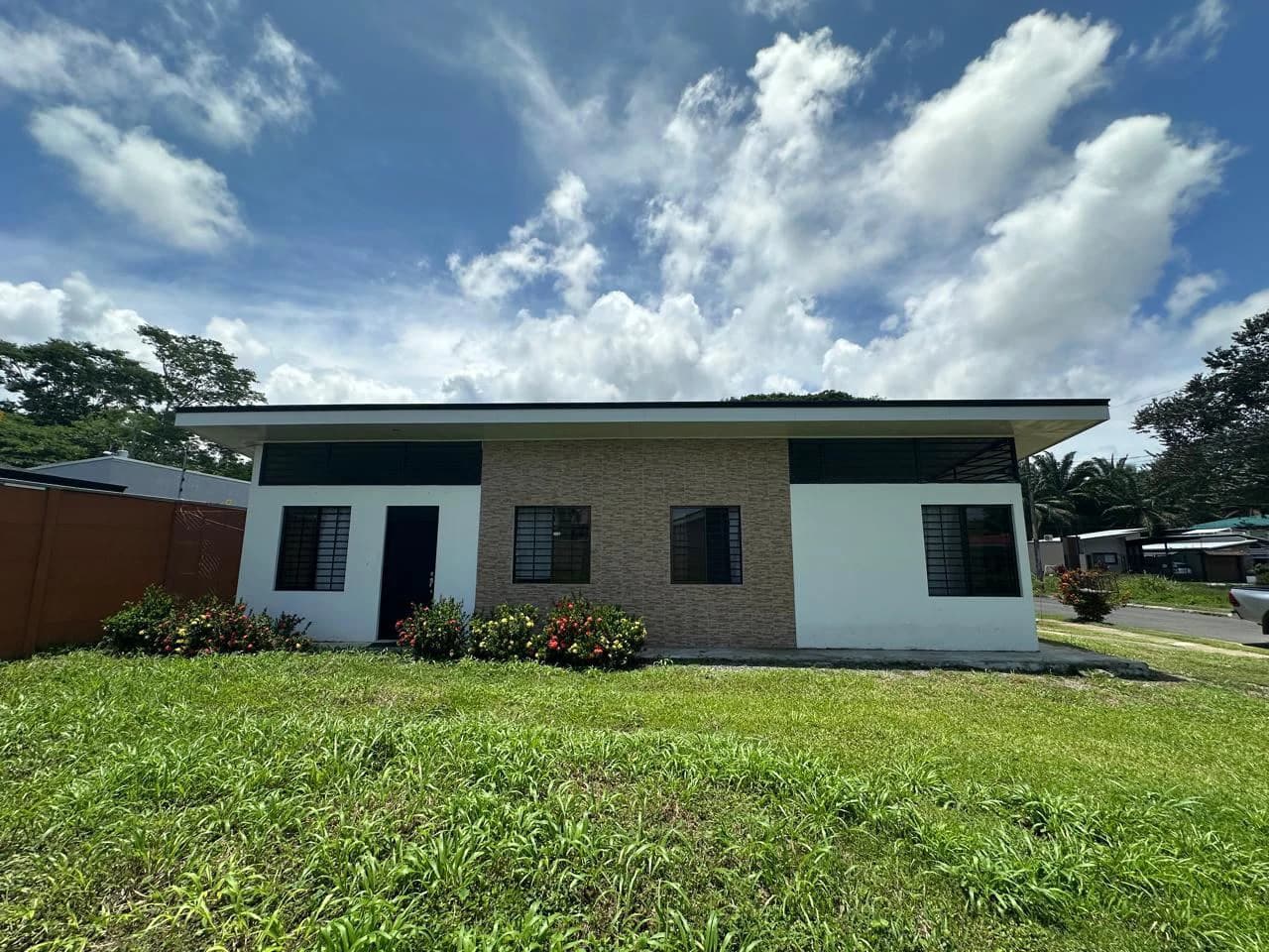 SE VENDE APARTAMENTOS UBICADOS EN QUEPOS, PUNTARENAS: Mountain Apartment For Sale in Quepos - photo 7
