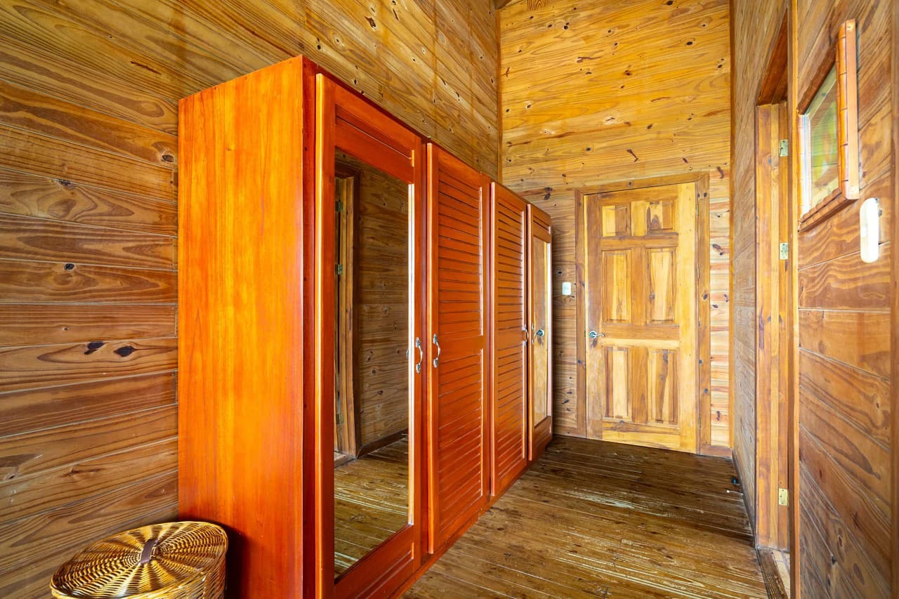 VILLA KRISTINA MARIA - 3.84 ACRES - PERLA DE BALLENA ESTATES: Mountain House For Sale in Bahía Ballena - photo 40
