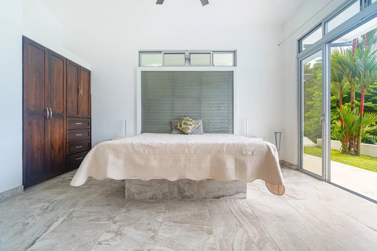 Casa Pacífica, Outstanding Ocean Views: Mountain House For Sale in Ojochal - photo 23