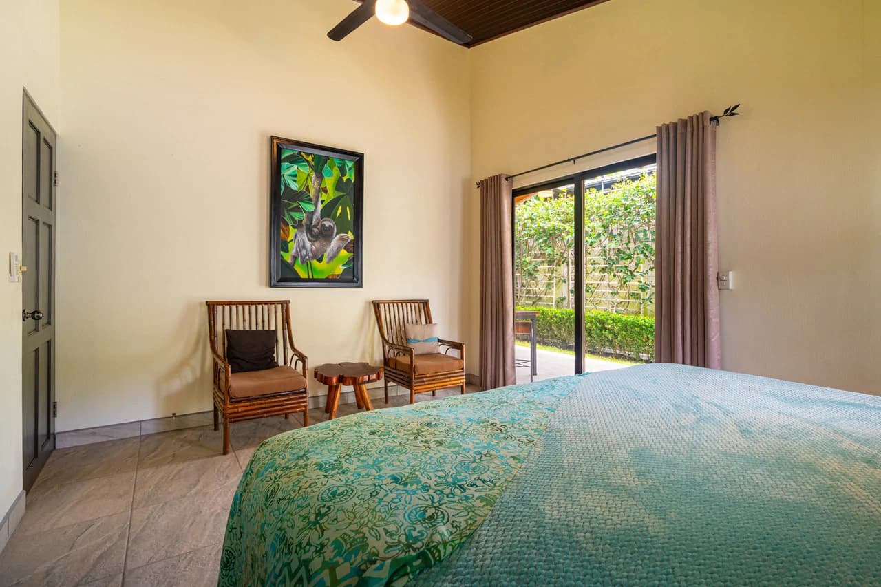 Villa Esmeralda: Big Pool. Big Lot. Big Lifestyle. Central Uvita, Walk to Everything! - photo 34