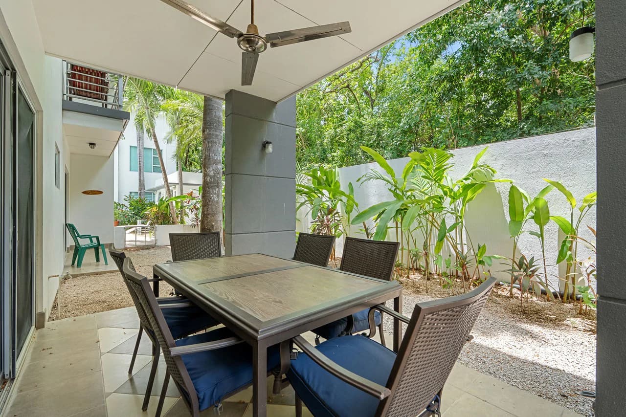 Casa Blanca 4: Stunning Condo with Quality Finishes, Terrace & Resort-Style Amenities - photo 13