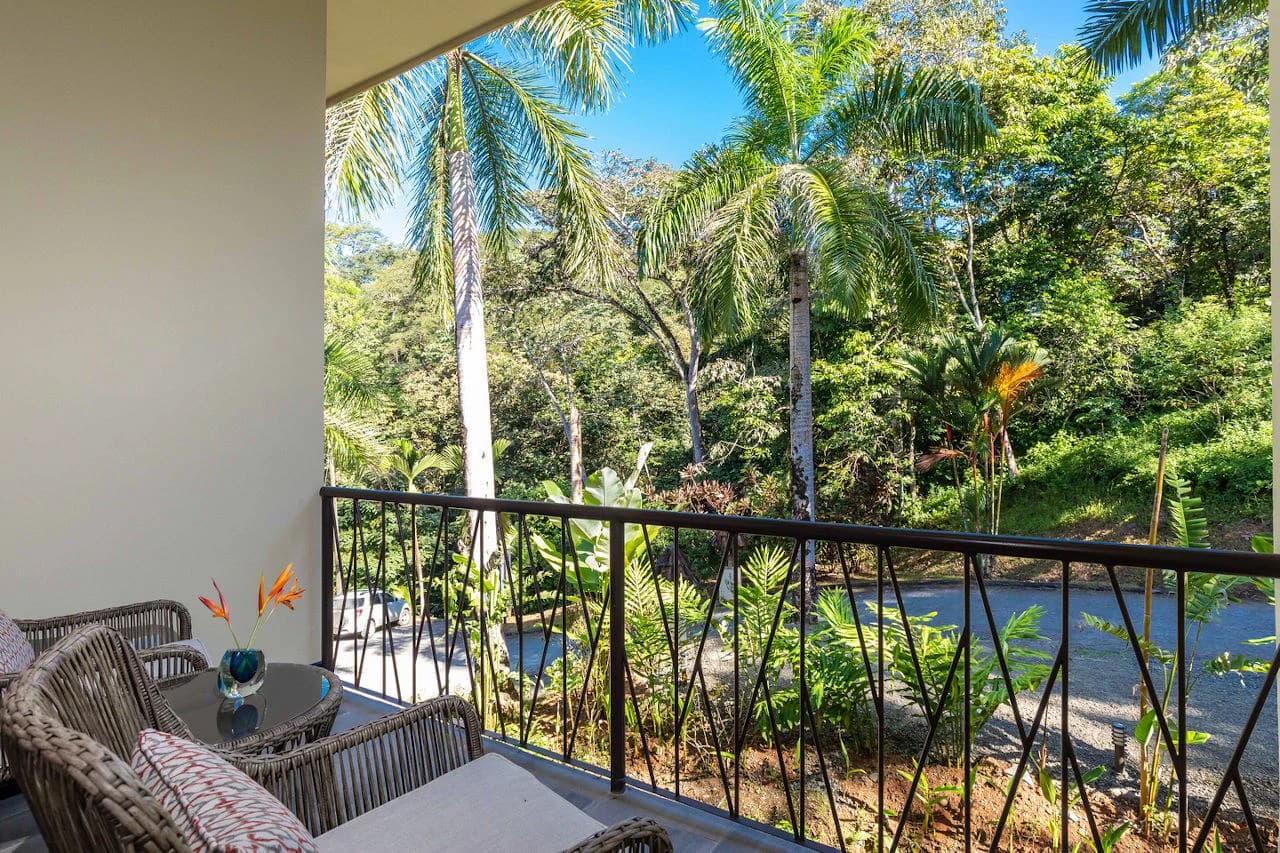 VILLA #1: Luxury apartment overlooking the beautiful forest, on the second level with 2 bedrooms for sale - photo 54