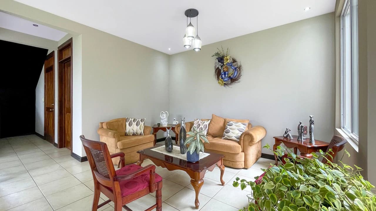 House for sale with large lots Grecia- San Isidro - photo 6
