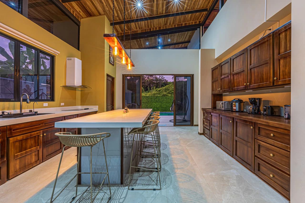 Hidden Gem Villa: Brand New & Fully Furnished 3 Bed | 3 Bath | Private Pool | Costa Rica's South Pacific - photo 6