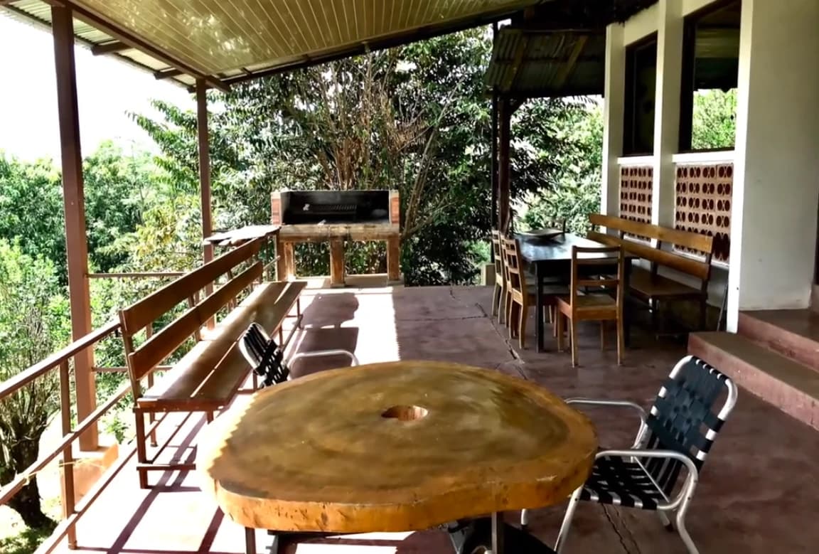 Tourism or Development?: Beautiful 56 ha with riverfront access - photo 7