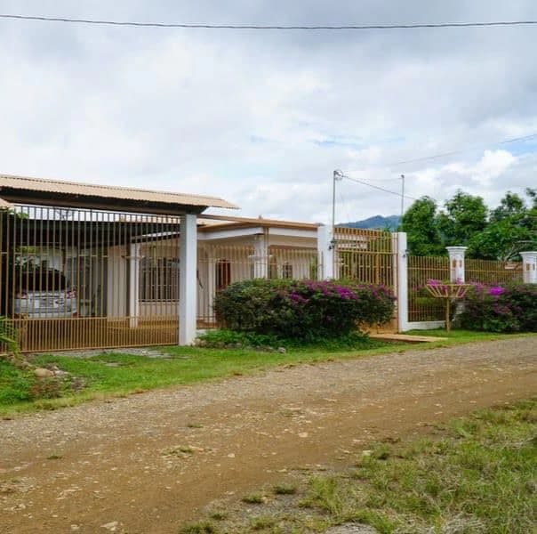0.2 ACRES – 2 Bedroom House In San Isidro With 360 Degree Mountain Views!!! - photo 2