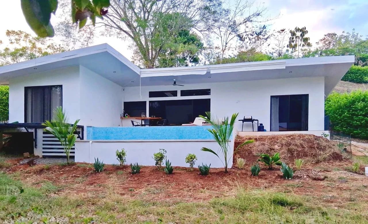 CASA BRISA ABIERTA: Turnkey Tropical Living on the Edge of Cobano $349,950 USD - photo 7
