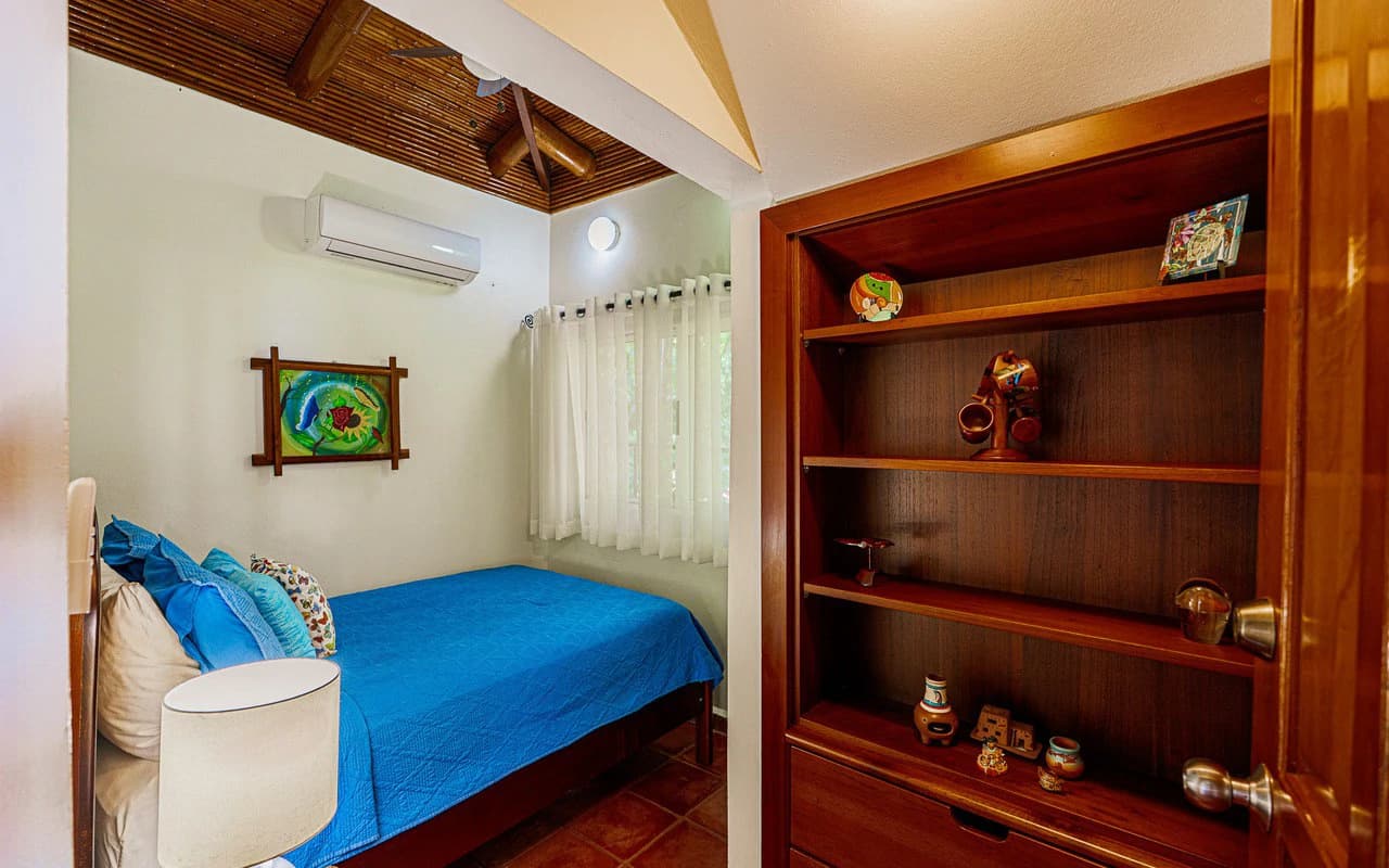 Whale's Tail Ocean View Estate with Extra Lot in Between Uvita and Dominical - photo 54