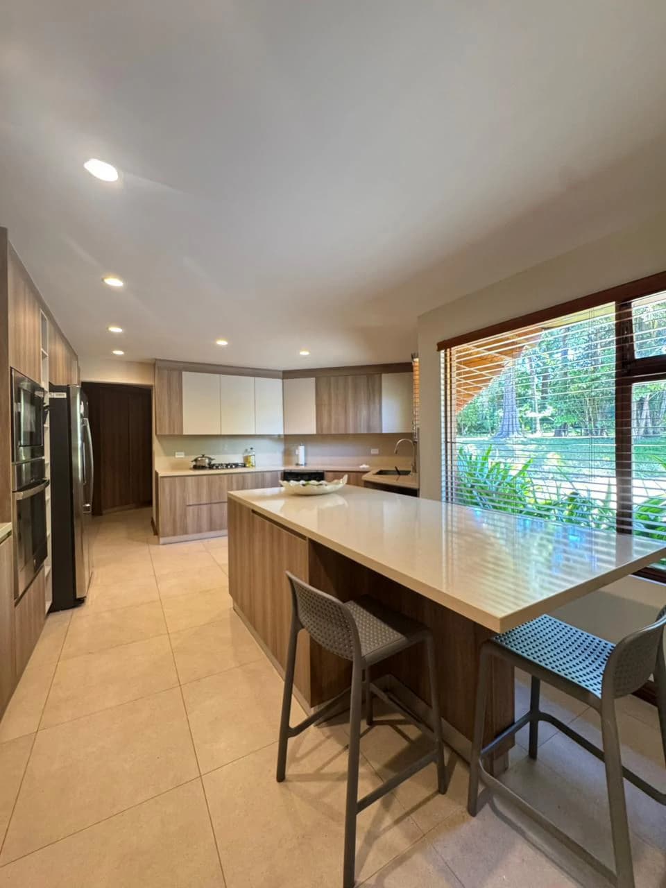 Zurcher Masterpiece Heredia: Splendid one story home - photo 13