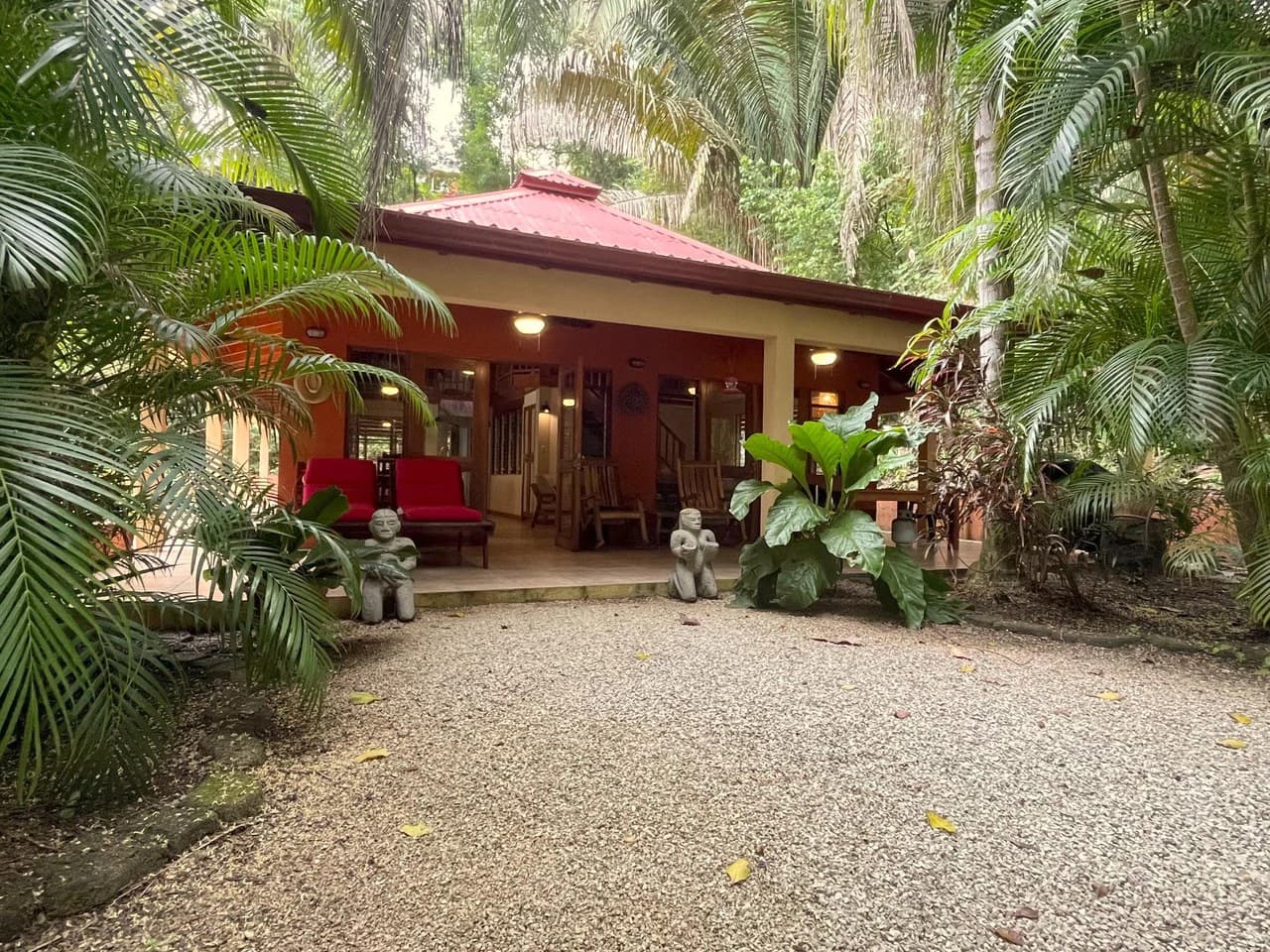 Rancho Tranquilo - A Tropical Home with Pool and Guest Casita Near Playa Sámara: Near the Coast House For Sale in Sámara