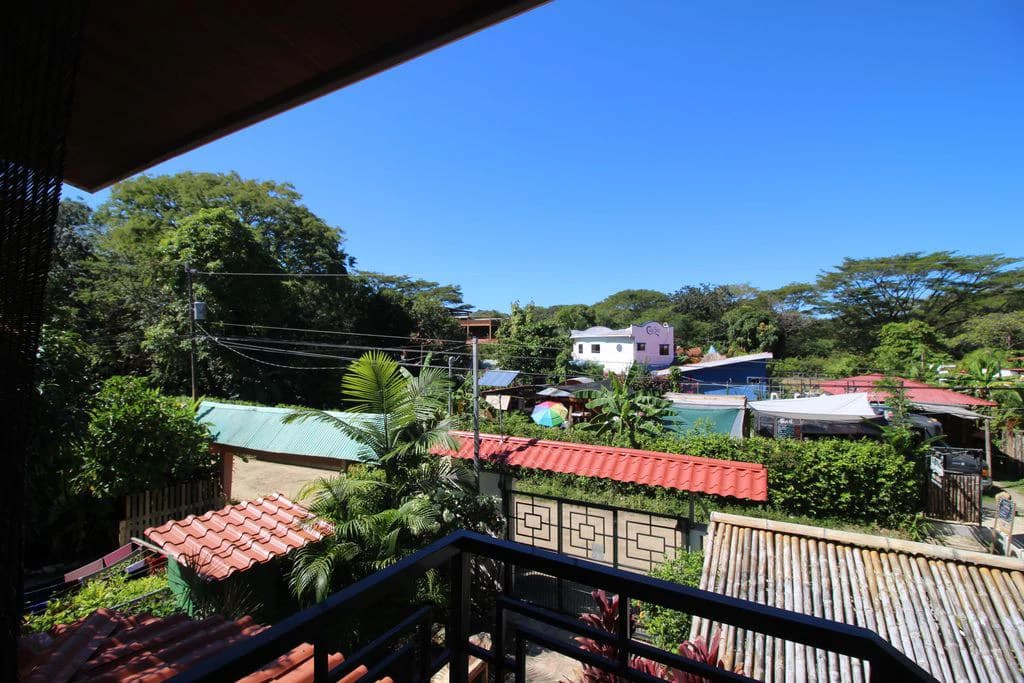 Casa Nela: Brand new multi-family home and income-producing property, steps from the beach - photo 8
